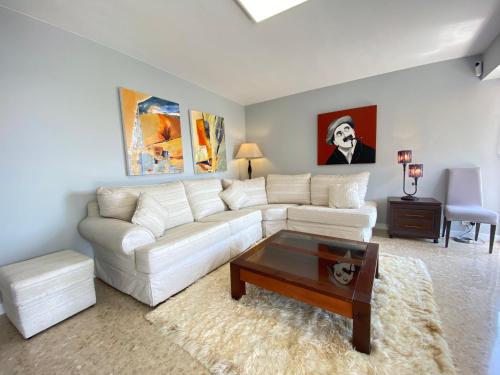 El Faro Marbella Beachfront By Kura Homes