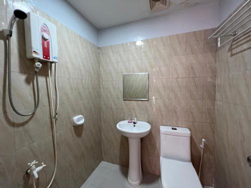 Koupelna v ubytování Ging-Ging Tourist Inn