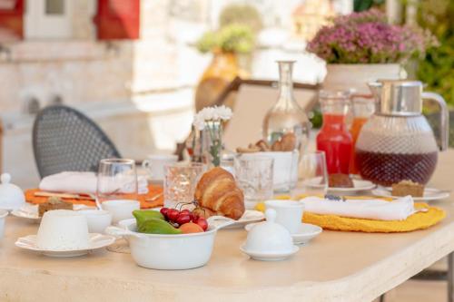 Mad på resortet eller i nærheden