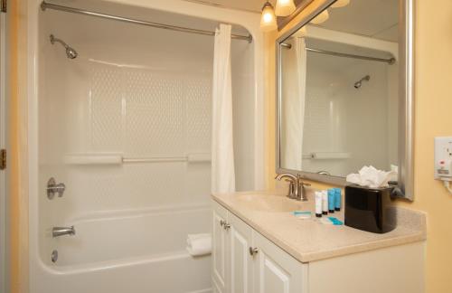 Grande Shores Ocean Resorts Condominiums photo 77