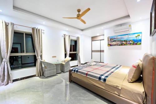 Ένα ή περισσότερα κρεβάτια σε δωμάτιο στο Bophut Luxurious Ocean view Villa