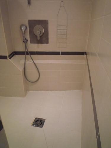 Appartement Avignon centre intra muros Cour extérieure Parking privé gratuit
