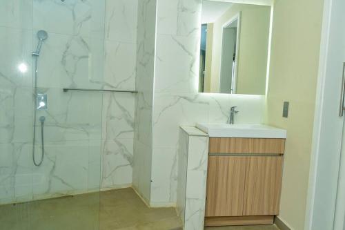 Bany a Zuri Residence