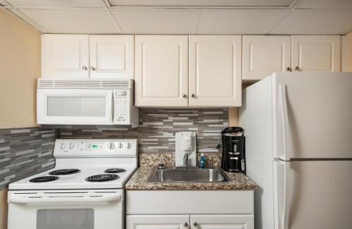 Grande Shores Ocean Resorts Condominiums photo 101