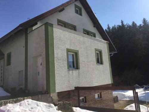 Standa Sluka Údolí Albrechtic