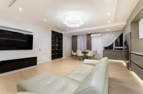 Luxury apartment close to the city centre