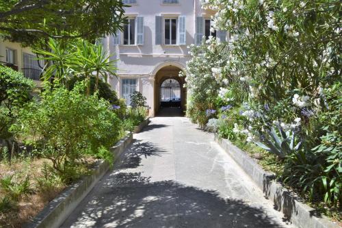 Photo de la galerie de l'établissement BELLECOUR LOFT, à Menton