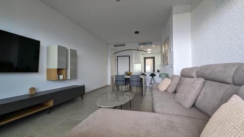 SUNSET CLIFFS stylish apartment photo 7