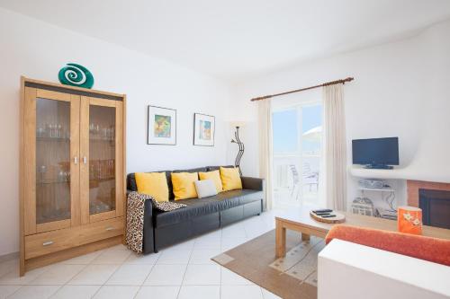 Amazing 2-Bedroom Appartment with big terrace!
