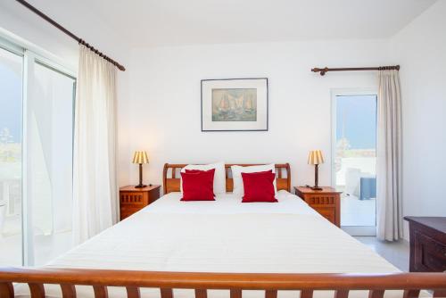 Amazing 2-Bedroom Appartment with big terrace!