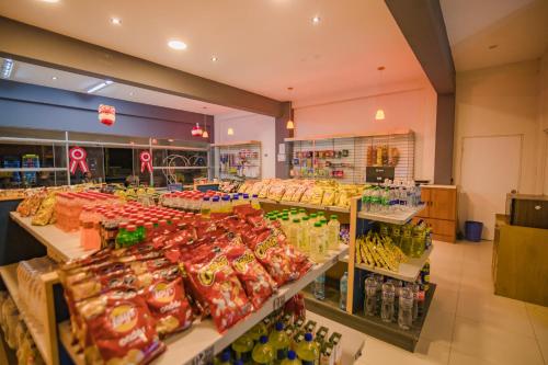 a store filled with lots of different types of food at HOSTAL MONTALVO VALLE in Moquegua