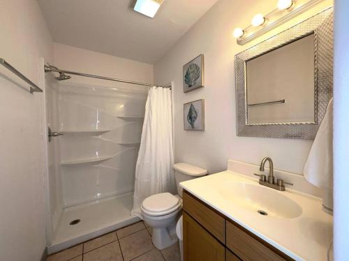 Koupelna v ubytování Home Away From Home - 3 Bed & 2 Bath - BEST VALUE