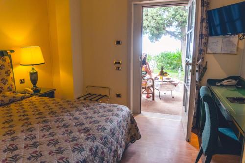 ALTAFIUMARA ISOLE 4* – Photos 3