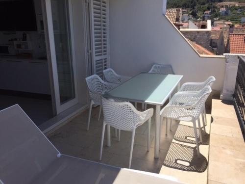 Μπαλκόνι ή βεράντα στο Villa Riva, Vis