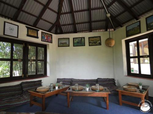 Χώρος καθιστικού στο Bardia Homestay Pvt. Ltd.
