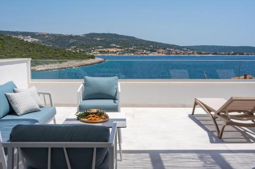 Beachfront Villa Larisa with Whirlpool, Media room