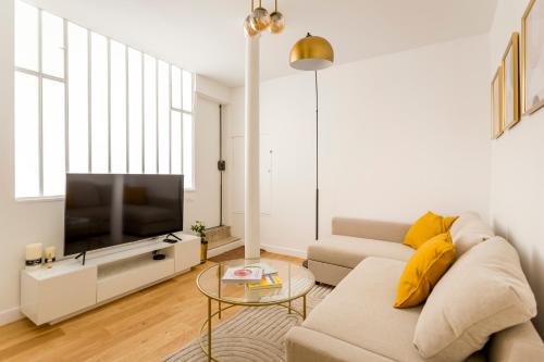 1 BDR Bourse -Opera with AC