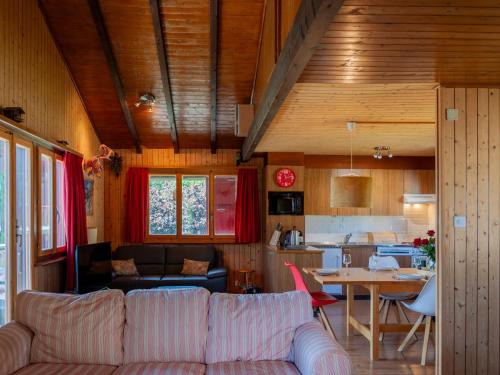 Chalet Le Hibou by Interhome