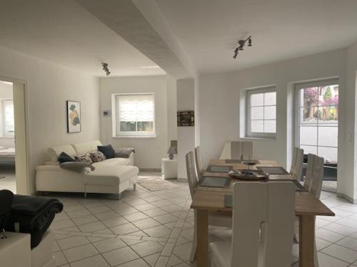 Χώρος καθιστικού στο Gästehaus Geiger 63546 Hammersbach Taunusstrasse 12