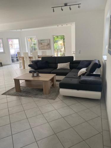 Χώρος καθιστικού στο Gästehaus Geiger 63546 Hammersbach Taunusstrasse 12