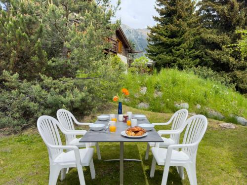 Chalet Biquinou by Interhome
