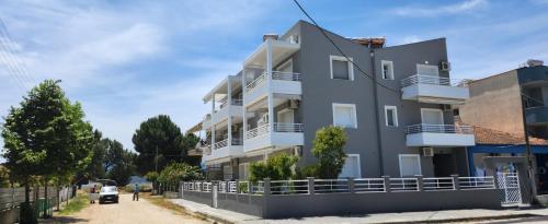 Sea Side Lux family appartment