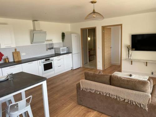 T2 très bien équipé vue mer et au calme