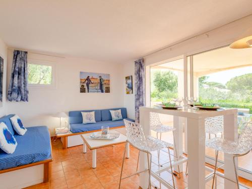 Apartment Les Coteaux de la Nartelle-27 by Interhome