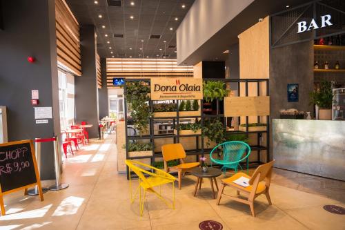 Χώρος καθιστικού στο ibis Ribeirao Preto Shopping