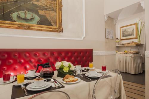 Gallery image of Hotel Navona in Rome