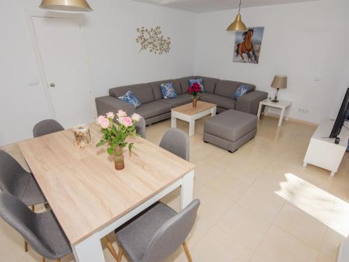 Apartment Eurosol-5 by Interhome