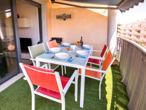 Apartment Jacaranda-2 by Interhome