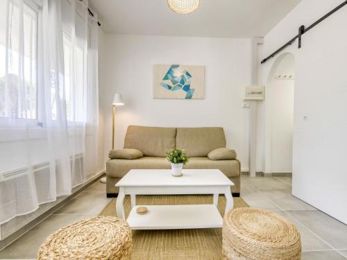 Apartment Port Mistral-2 by Interhome