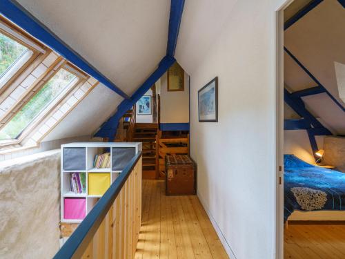 Ένα ή περισσότερα κρεβάτια σε δωμάτιο στο Holiday Home La Torche by Interhome