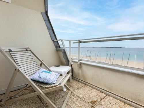 En balkon eller terrasse på Apartment Saint Sieu by Interhome