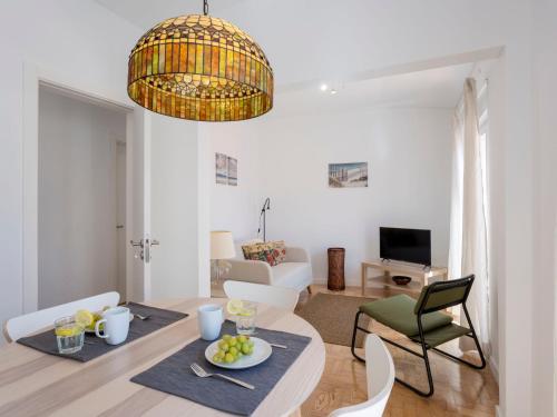 Apartment Dona Meia Praia by Interhome