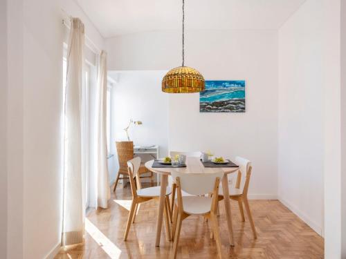 Apartment Dona Meia Praia by Interhome