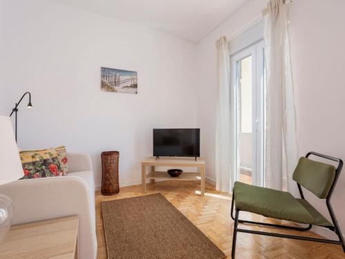 Apartment Dona Meia Praia by Interhome