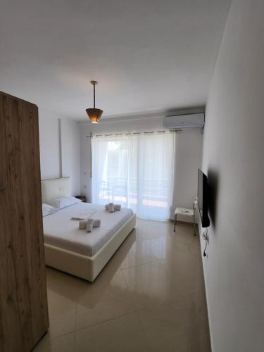 Ioli's House - Image 2