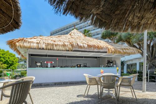 Restaurace v ubytování Hotel Vibra Beverly Playa
