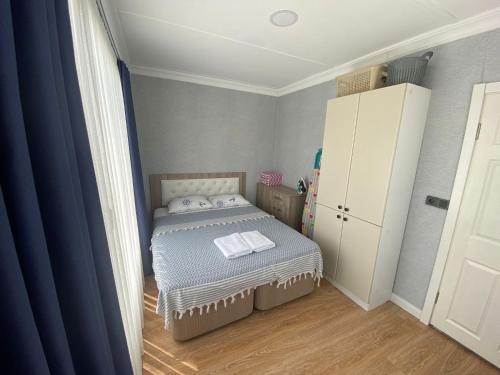 Foto dalla galleria di DENİZE 5 DAKİKA VE DOĞA EVİ a Çeşme