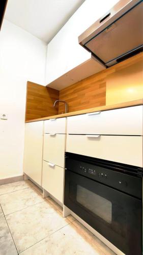 Seaview Friendly Holiday Home 6