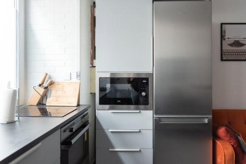 Spacious and comfortable apartment in Paris 17th