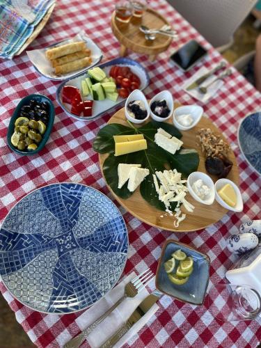 Φαγητό σε αυτός ο ξενώνας ή κάπου εκεί κοντά