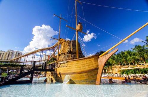 Piazza DiRoma com acesso Gratuito ao Acqua Park e Splash