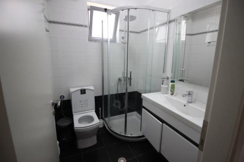 Un baño de Muko's Apartments