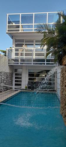 Bazén v ubytování Casa con Piscina Privada Playas del Mar nebo v jeho okolí