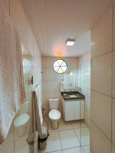 Bilik mandi di Hotel Visconde