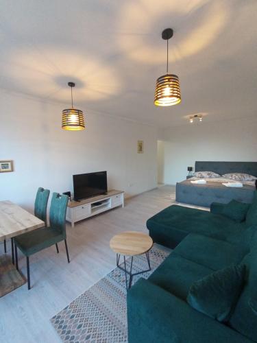 Studio Apartment Blue Pine