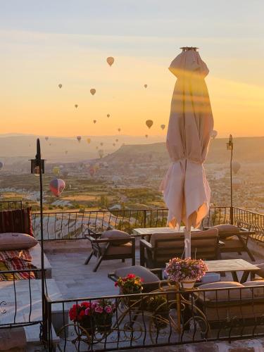 Ages in Cappadociaにあるバルコニーまたはテラス